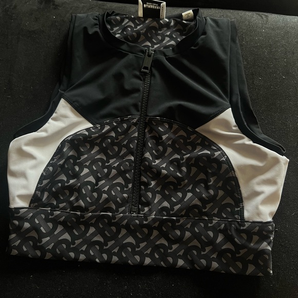 Burberry Top